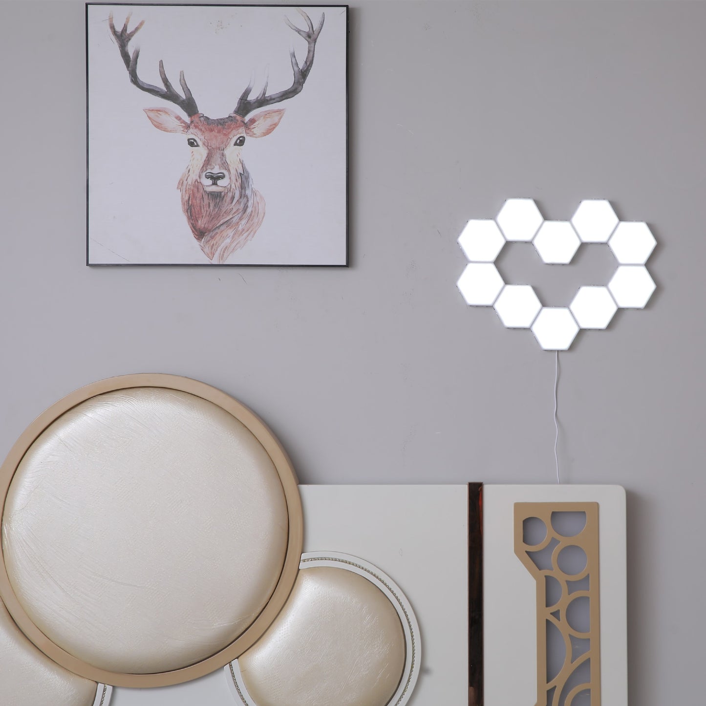 Taptic Creative Honeycomb Wall Light