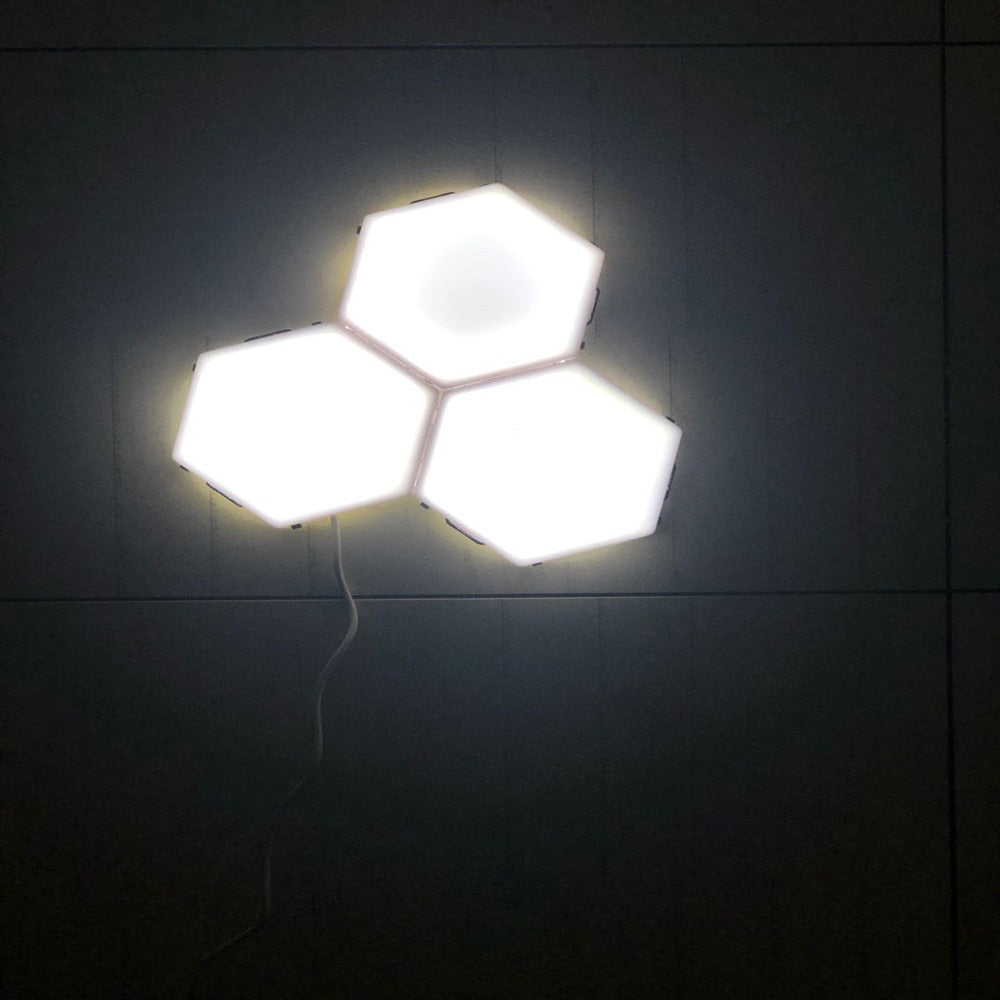 Taptic Creative Honeycomb Wall Light