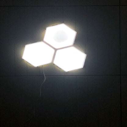 Taptic Creative Honeycomb Wall Light